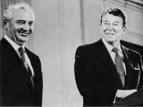 Горбачев и Рейган