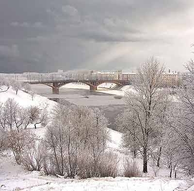 Вид на Кировский мост и Задвинье